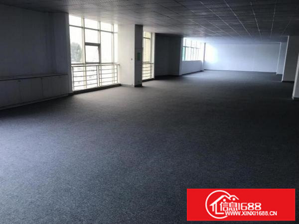 坂田独院一楼4000平，楼上50至2000平，不限制行业！