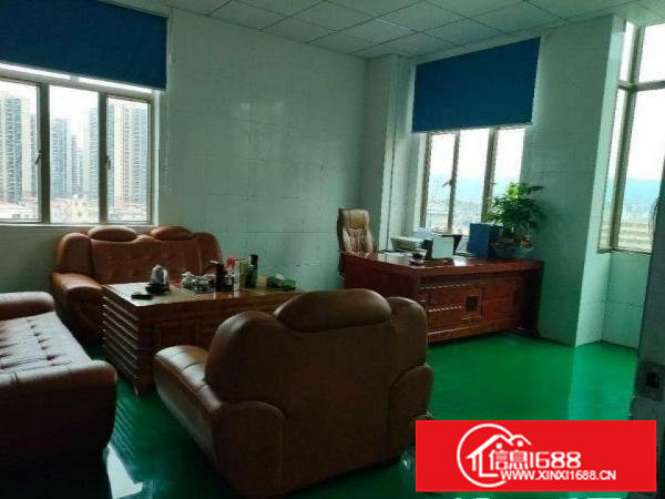 坪地镇富地工业园新出原房东3楼530平厂房无需转让费