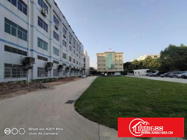 塘厦科苑城靠高速口新空出4800平方厂房出租，1200平可分