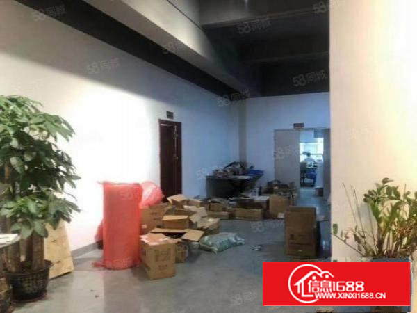 石岩北环路附近大型工业园楼上原房东精装350平实际面积出租。