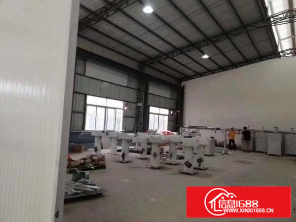 塘厦平山工业园空出1楼标准厂房900平米厂房，宿舍1楼460