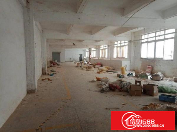 龙岗同乐楼上标准厂房1350平出租大小分租