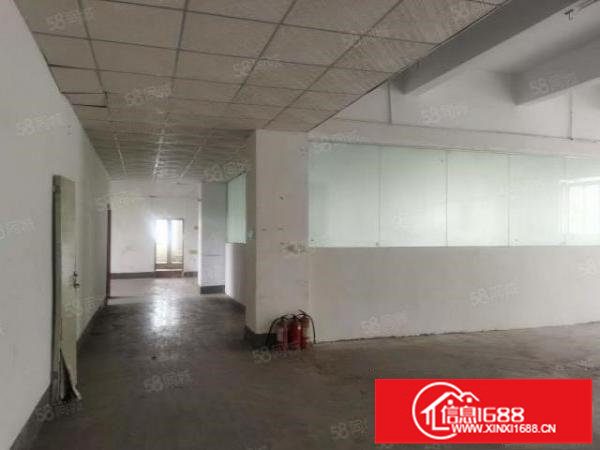 平湖新木社区2楼2000平原房东厂房直租有红本有宿舍