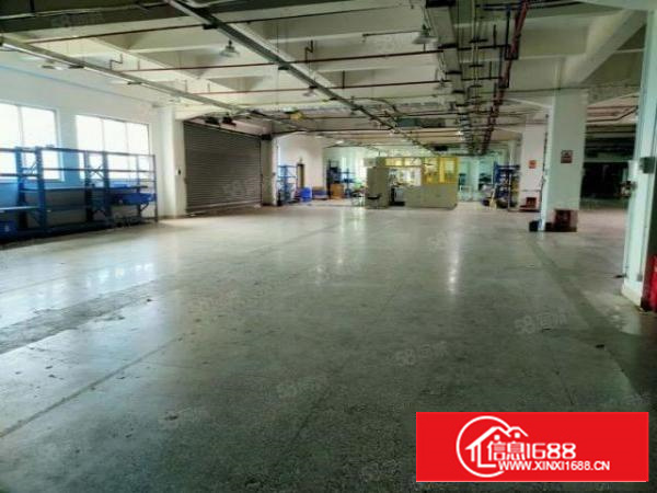 寮步小坑工业区刚搬空标准厂房8400平,大小可分租