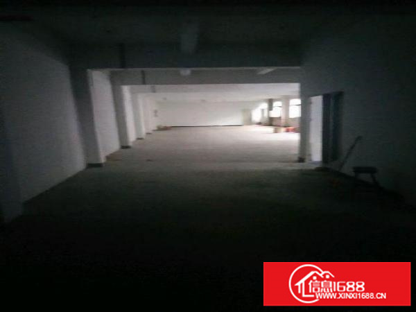 平湖平湖华南城一楼楼上厂房出厂房800平米