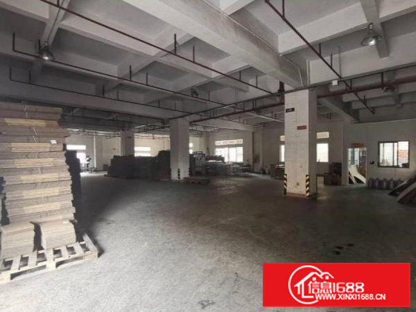 虎门大宁标准厂房一楼850平出租，形象好空地大