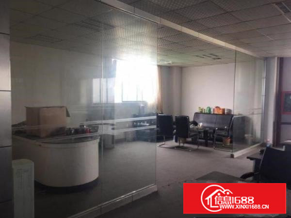 塘厦新出楼上整层带装修厂房1300平出租，可分租