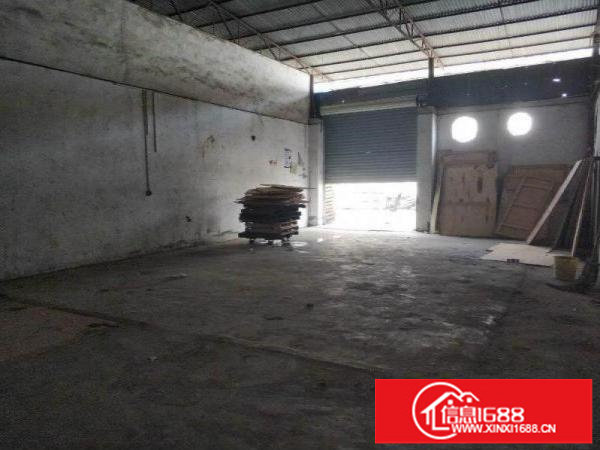 福永1楼120平，层高5M;公摊小租限久，交通方便