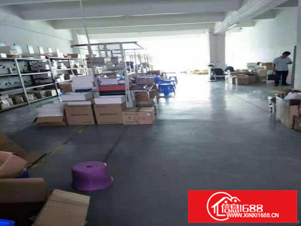 龙岗中心城爱联500平精装修电梯厂房招租可分租