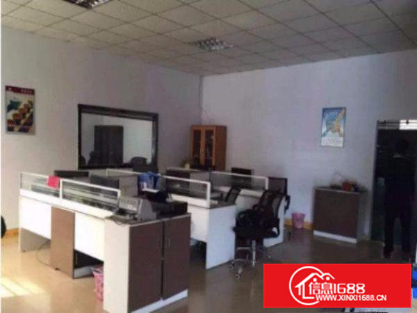 清溪镇中心区标准一楼厂房1200平方带办公室水电齐全