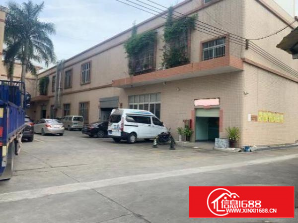 清溪高速出口新出标准厂房一楼高度5米1100平出租，水电齐全