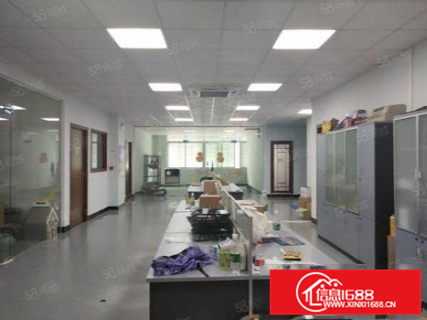 清溪镇原房东独院厂房带装修，水电线路齐全，红本厂房可办环评