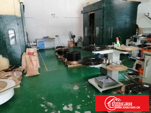 大岭山颜屋一楼小厂房分租300平米，水电齐全