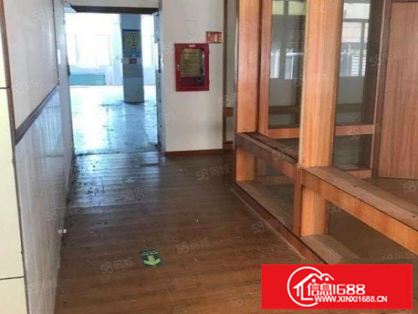 楼上水电齐全厂房出租560平米