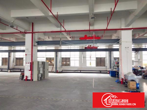 塘厦林村高速出口一楼1000平方带航车厂房招租