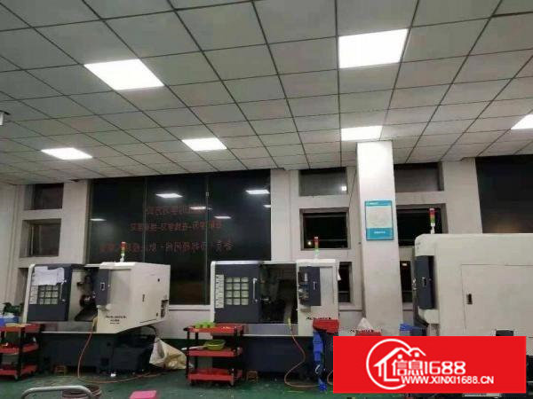 出租布吉丹竹头新空出楼上400平方带现成办公室装修厂房