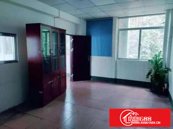 凤岗官井头村委附近，要楼上厂房出租600平有办公室