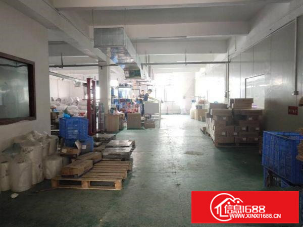 独立园区，三楼现房，以搬空，带装修水电齐全。