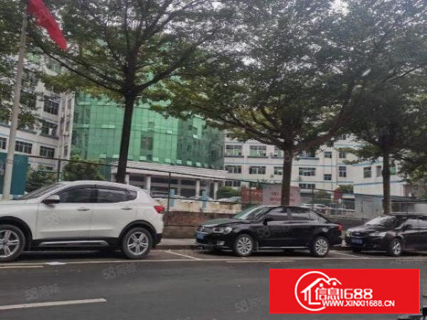 塘厦大坪工业区1800平方楼上空出实际面积出租现成装修办公室