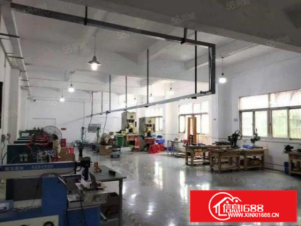 凤岗五金冲压注塑厂房出租一楼500平米空地大水电齐5米高