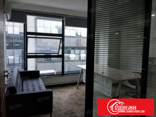 布吉大芬地铁站附近1660平米精装修办公室出租（可分租）