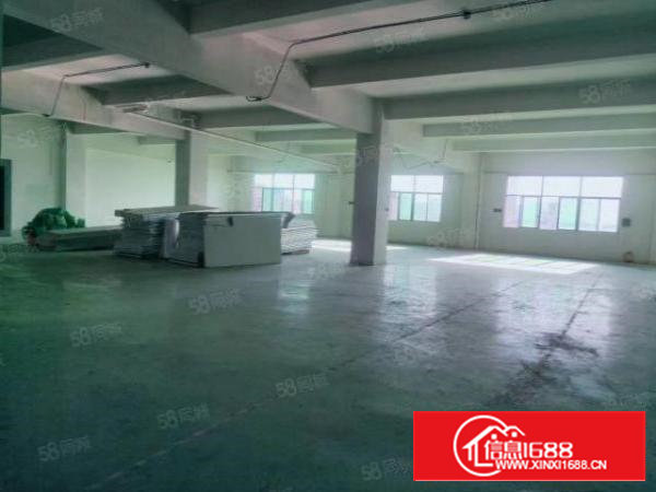 石岩上屋地铁站附近2楼1325平，租金只要20元平，