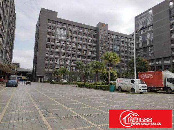 塘坑地铁站零距离新出2400平精装修产业园出租