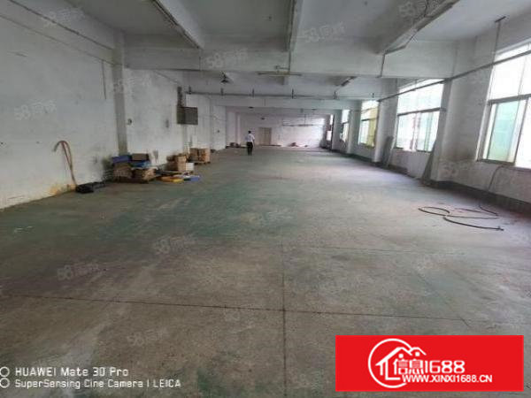 靠平湖凤岗五联工业区二楼750平三楼800平厂房出租好招工