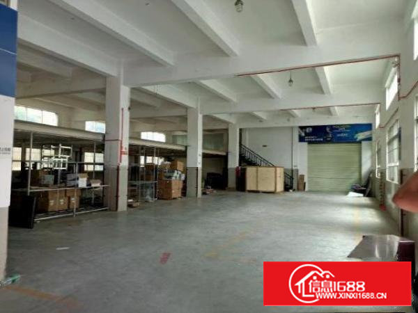 西乡桃源居附近一楼带阁楼800平出租。一手物业