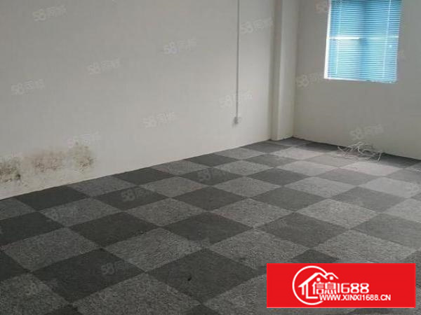 （出租）凤岗新出楼上230平带装修现成水电办公室！