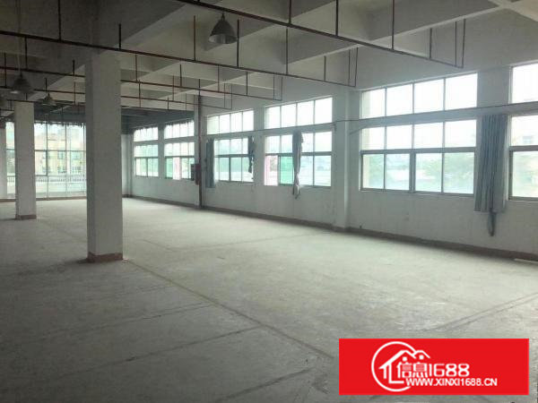 长安厦边新出楼上780平原房东厂房招租