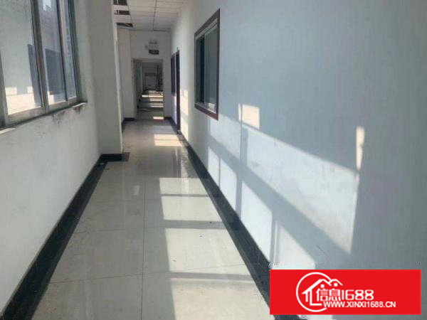 桥梓楼上现有精装修厂房600平方实用面积水电齐全