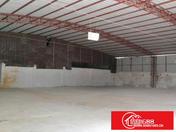 比较偏厂房2700平米