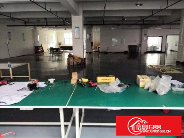 凤岗竹塘工业园新空出精装修厂房二楼1150平方，