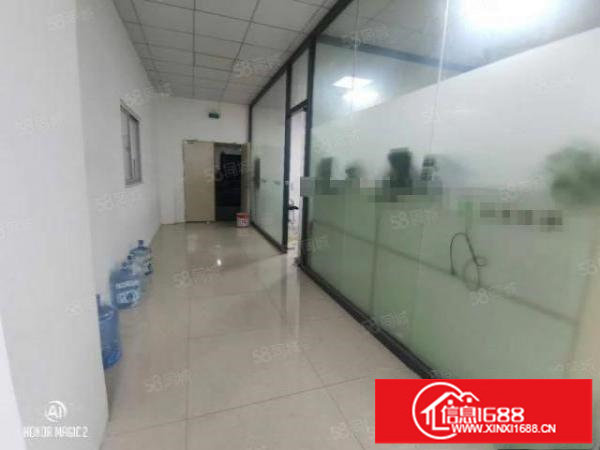 龙华汽车站附近新出一楼整层精装修，带前台玻璃办公室厂房招租