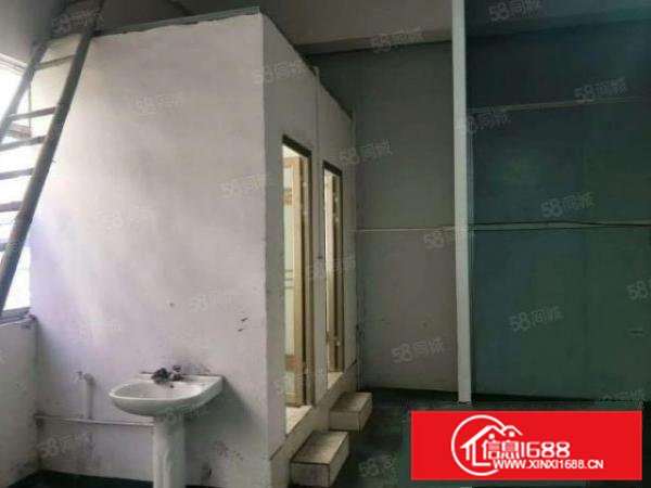 寮步下岭贝工业区新出厂房仓库一楼350平，形象好，报价13