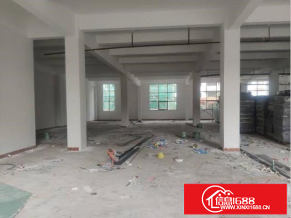 房东免费给客户装修独栋每层388平全新厂房有货梯可分租