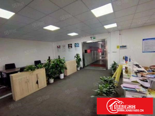 观澜牛湖地铁站附近工业园楼上2600平豪华装修300平起分