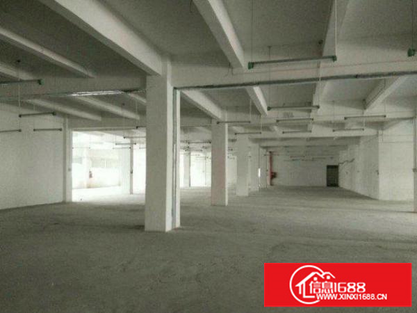 出租龙岗区坪地一楼900平方厂房水电到位形象好