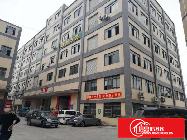 大朗新马莲新出楼上厂房2600平精装办公室带地坪漆可办环评