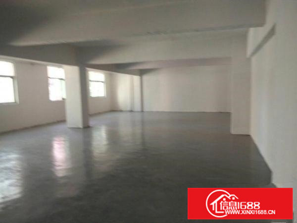 凤岗镇雁田村海关旁新空出三楼一整层600平米带装修