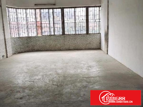 招工便利，八流量大，出入方便