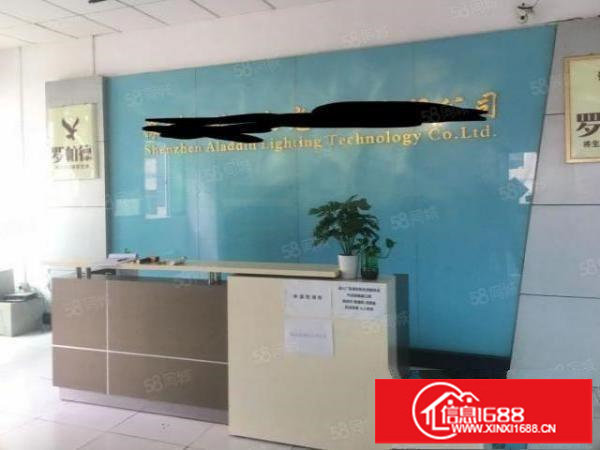 龙岗南联爱南路边1500平现成装修厂房出租转租可分租无转让费