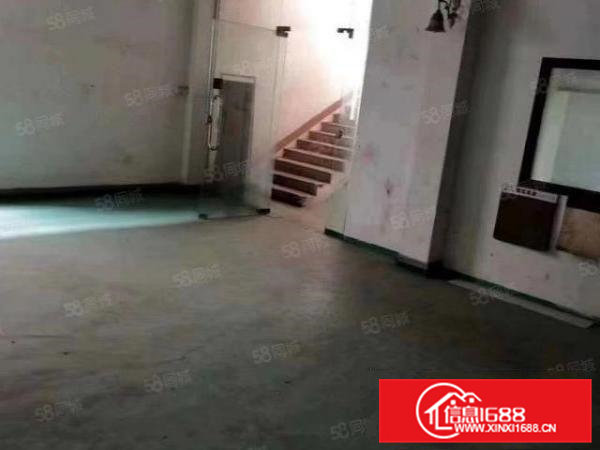 大岭山大沙村原房东独栋厂房两层800平方，交通方便