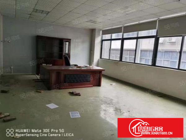 现成行车办公室凤岗雁田原房东一楼700平五金加工厂房出租