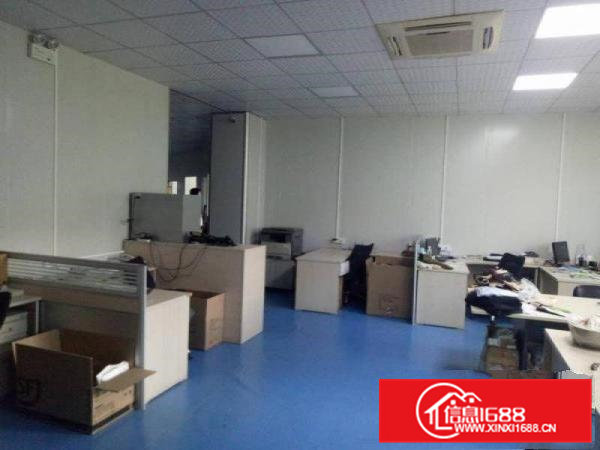 凤岗1500平米新出3楼形象好，院子2家平分空地大