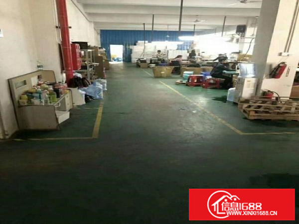 凤岗金凤凰三楼1400带装修招租