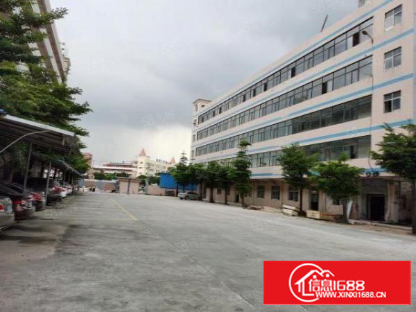 石碣镇涌口村6400方厂房招租可分租800方独立电梯一家用