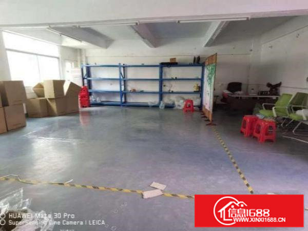 雁田厂房出租二楼200平办公室地坪漆主线到位