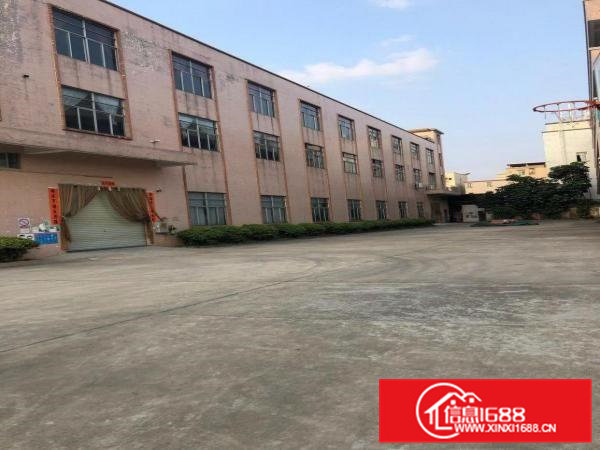 标准三层，2吨电梯，空地2300，